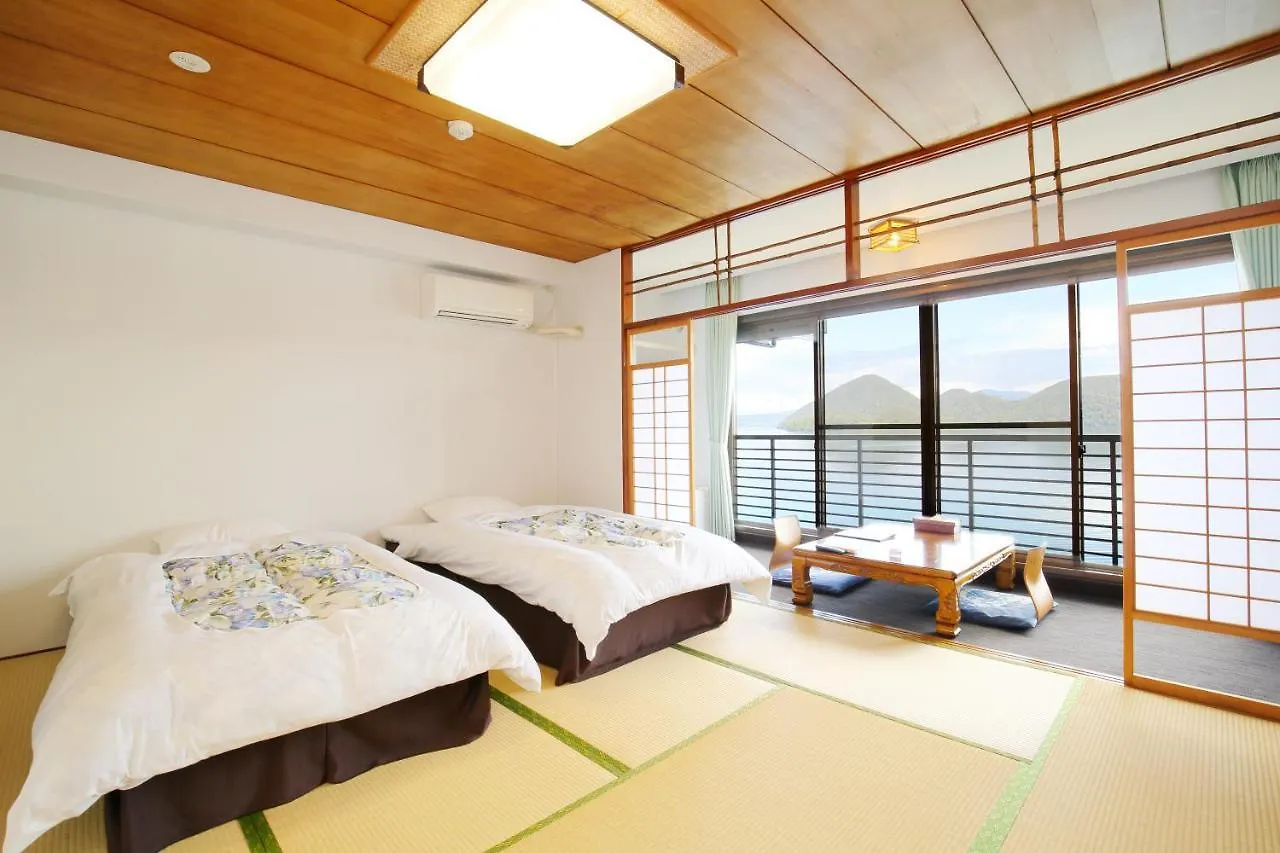 Toyako 洞爷温泉华美传统日式旅馆酒店 4*,